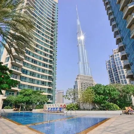 Guestready Holiday Homes - Modern Loft In Downtown Dubai Buitenkant foto